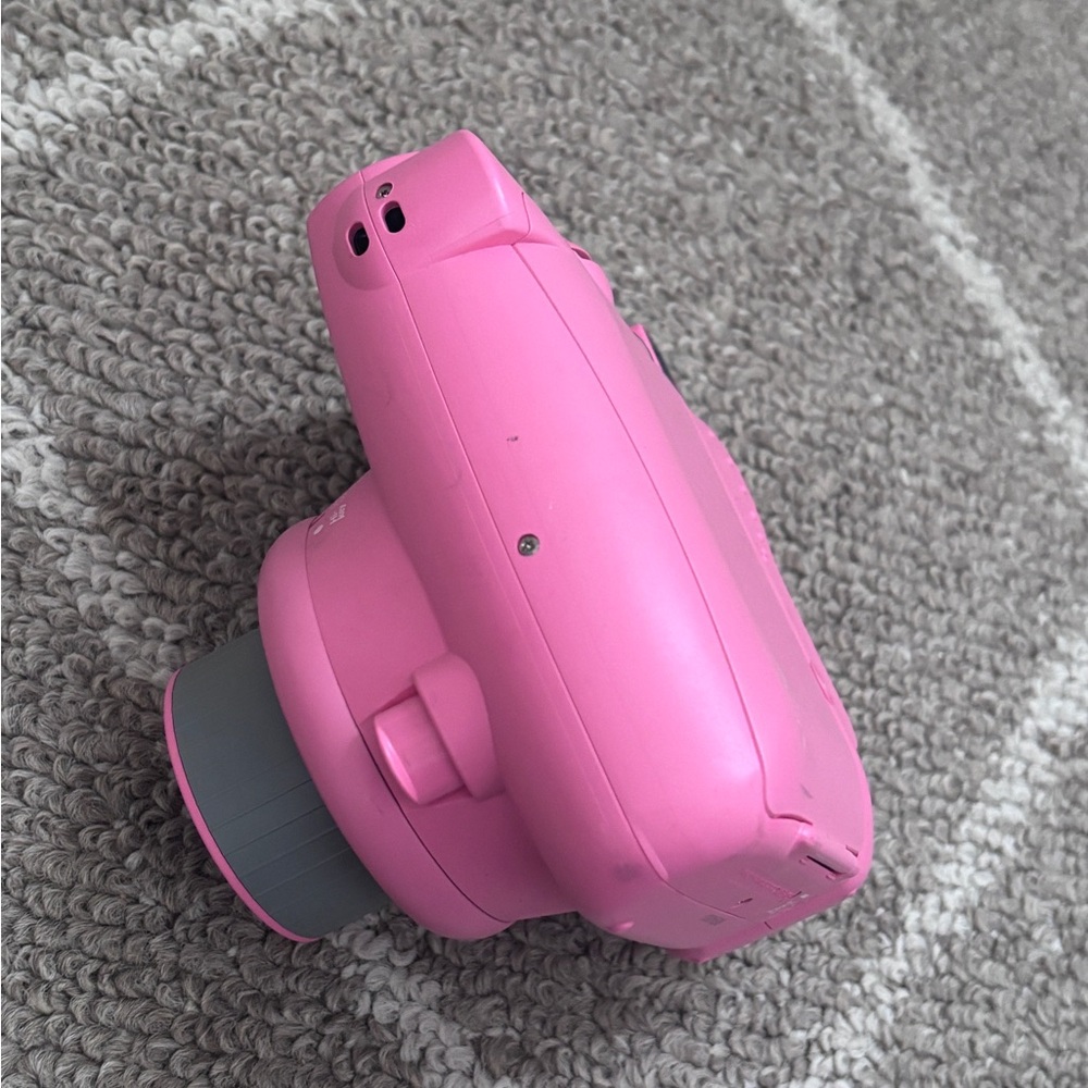 Pink Instant Camera - Picture 4 of 5